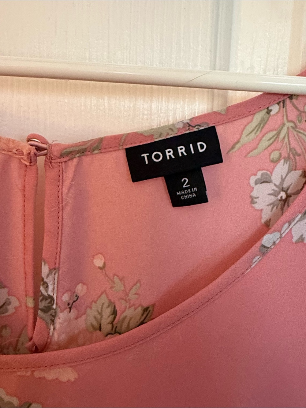 torrid Georgette Pink Floral Short Sleeve Blouse Tiered Short Sleeves - Picture 6 of 8